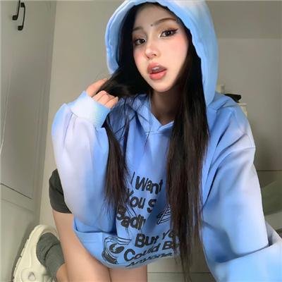 王家欣